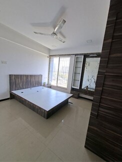2 BHK + Pooja Room Apartment For Rent in Venkatesh Paradise