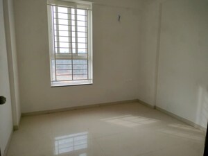 Room in 3 BHK Apartment at Saritha Serene, Gunjur – for Sale
