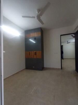 Room in 3 BHK Builder Floor at Signature Global Park 4 and 5, Sohna Sector 36 – for Rent