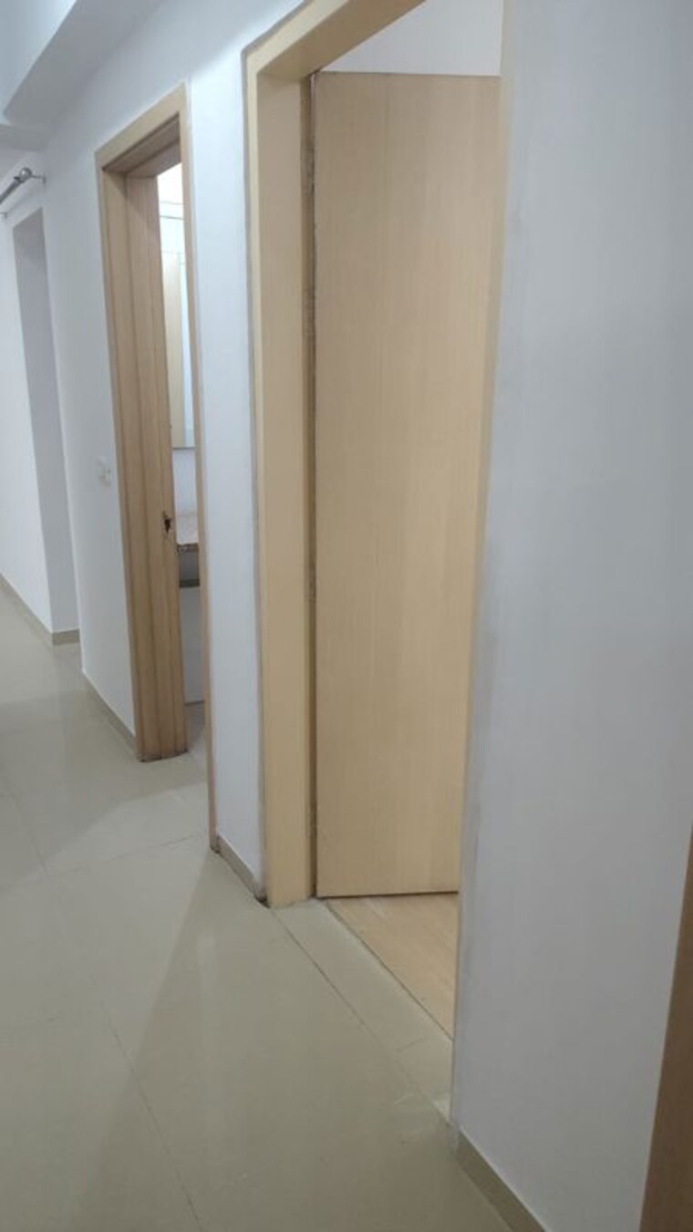 Other, dlf-new-town-heights-i 3.5 Bedroom 1930 Sq.Ft. Apartment In Sector 90 Gurgaon 10372829