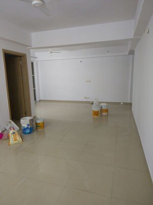 Room in 3.5 BHK Apartment at DLF New Town Heights I, Sector 90 – for Rent
