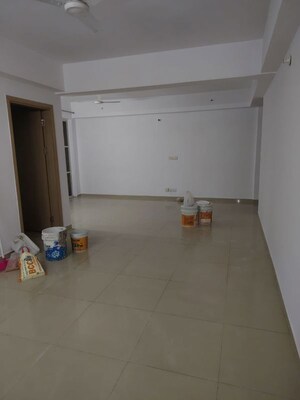 Room in 3.5 BHK Apartment at DLF New Town Heights I, Sector 90 – for Rent