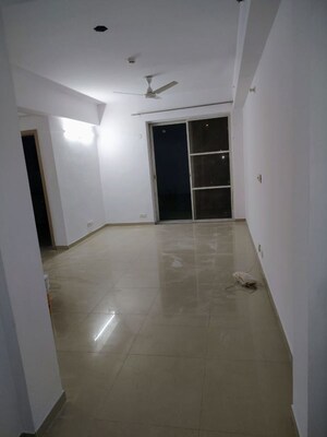Room in 3.5 BHK Apartment at DLF New Town Heights I, Sector 90 – for Rent