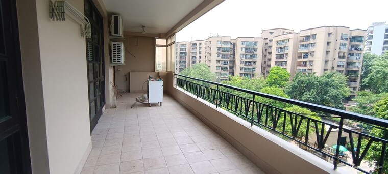 Balcony, eros-royale-retreat-iii 5 Bedroom 4390 Sq.Ft. Apartment In Charmwood Village Faridabad 10372887