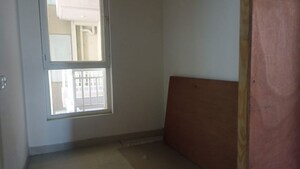 Room in 2.5 BHK Apartment at Silverglades The Melia, Sohna Sector 35 – for Rent