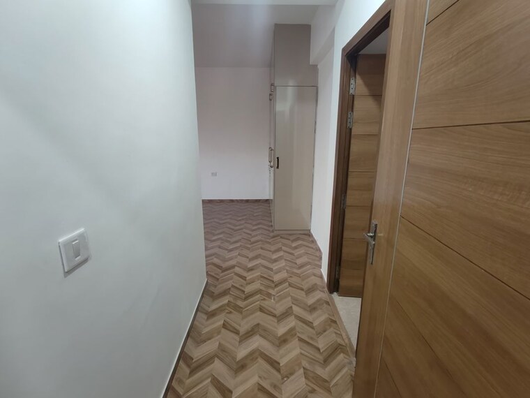 undefined, tulip-yellow 3 Bedroom 1850 Sq.Ft. Apartment In Sector 69 Gurgaon 10372924