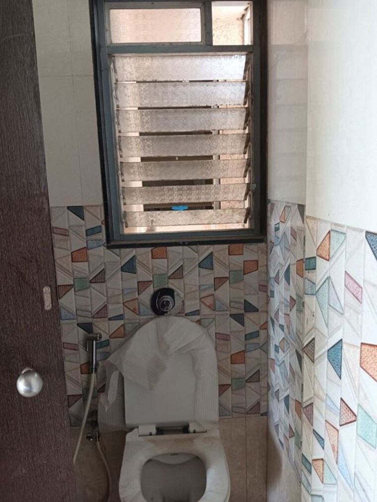 Bathroom, ashapura-asha-icon 2 Bedroom 650 Sq.Ft. Apartment In Dombivli East Thane 10372954