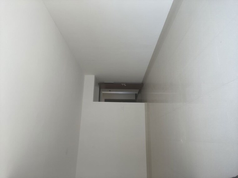 Living Room, silverglades-the-melia 3 Bedroom 1845 Sq.Ft. Apartment In Sohna Sector 35 Gurgaon 10372939
