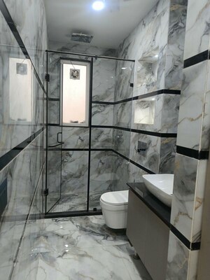 Bathroom in 3 BHK Builder Floor at Unitech South City II, Sector 50 – for Sale