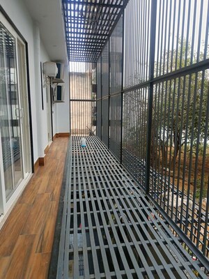 Balcony in 3 BHK Builder Floor at Unitech South City II, Sector 50 – for Sale