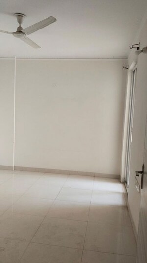 Room in 3 BHK Apartment at Paradigm Business Hermitage Park, Dhakoli – for Rent