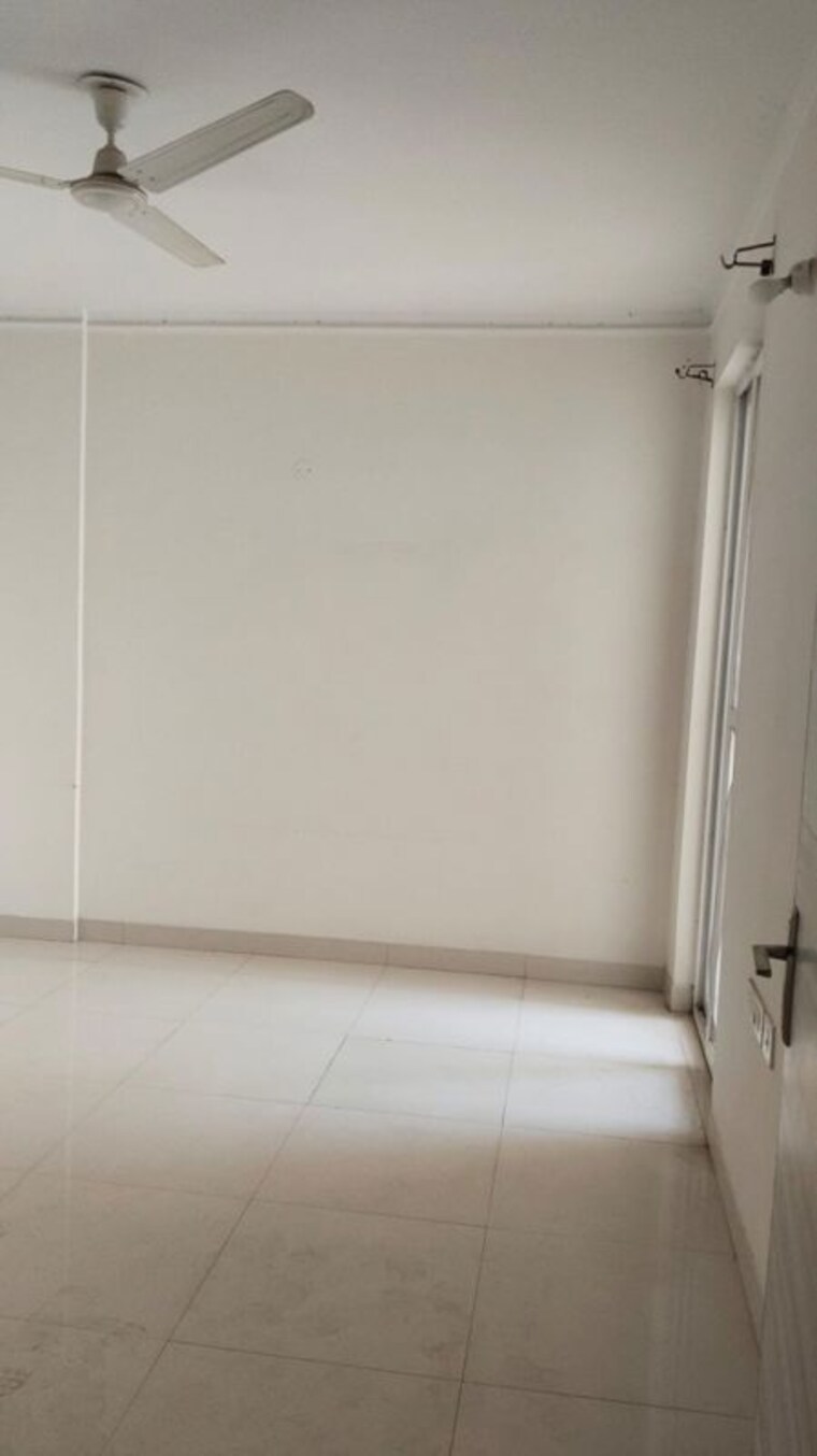 Room, paradigm-business-hermitage-park 3 Bedroom 1560 Sq.Ft. Apartment In Dhakoli Zirakpur 10372962