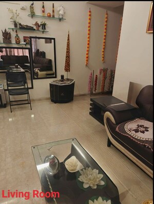 Living Room in 2 BHK Apartment at Malad East – for Rent