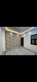 3 BHK +  810 Sq.Ft. Builder Floor in Govindpuri