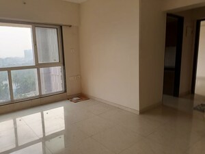 Room in 1 BHK Apartment at Veena Senterio, Chembur – for Rent