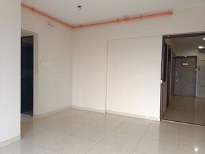 Room in 1 BHK Apartment at Veena Senterio, Chembur – for Rent