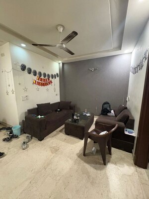 Team Area in 2 BHK Builder Floor at Subhash Nagar – for Rent