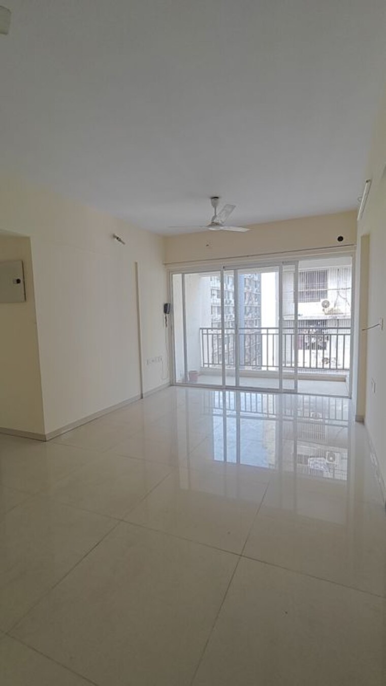 Living Room, godrej-central-phase-iii 2.5 Bedroom 752 Sq.Ft. Apartment In Chembur Mumbai 10373045