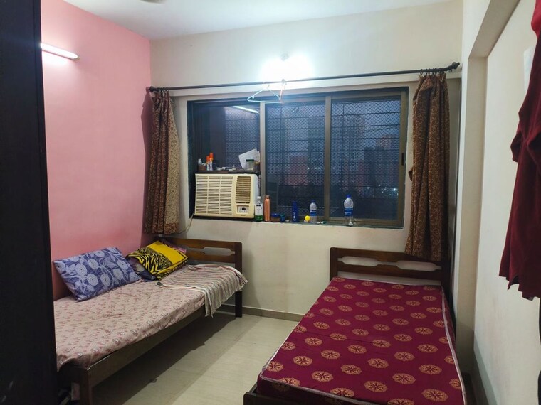Bedroom, mankhurd Pg For Boys In Mankhurd 10372944