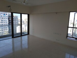 3 BHK Apartment For Rent in Kalpataru Solitaire, Juhu