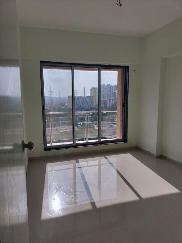 2.5 BHK + Pooja Room Apartment For Rent in Goregaon West