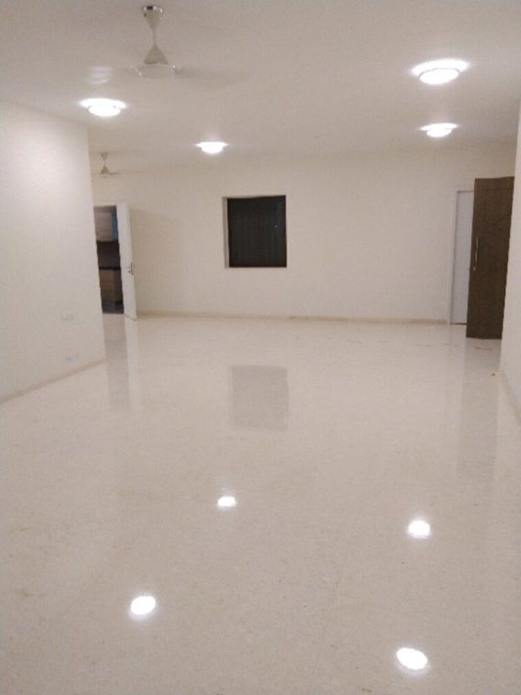 Hall, kalpataru-solitaire 3 Bedroom 3200 Sq.Ft. Apartment In Juhu Mumbai 10373111