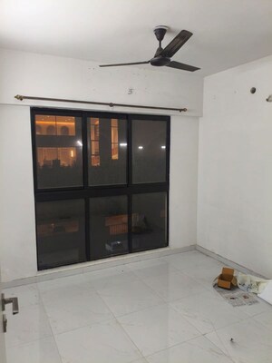 Room in 2 BHK Apartment at Runwal Gardens, Dombivli East – for Rent
