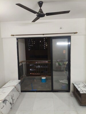 Furnished Amenities in 2 BHK Apartment at Runwal Gardens, Dombivli East – for Rent