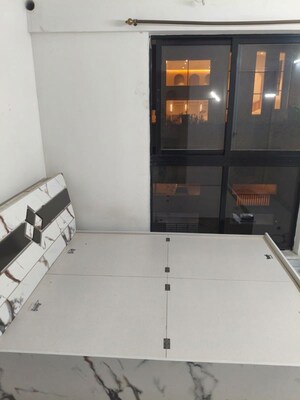 Furnished Amenities in 2 BHK Apartment at Runwal Gardens, Dombivli East – for Rent