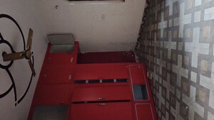 Furnished Amenities in 6 BHK Independent House at New Arya Nagar – for Sale