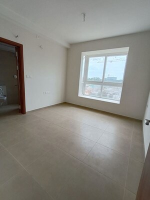 Room in 2.5 BHK Apartment at Bhartiya City Nikoo Homes 5, Thanisandra Main Road – for Sale