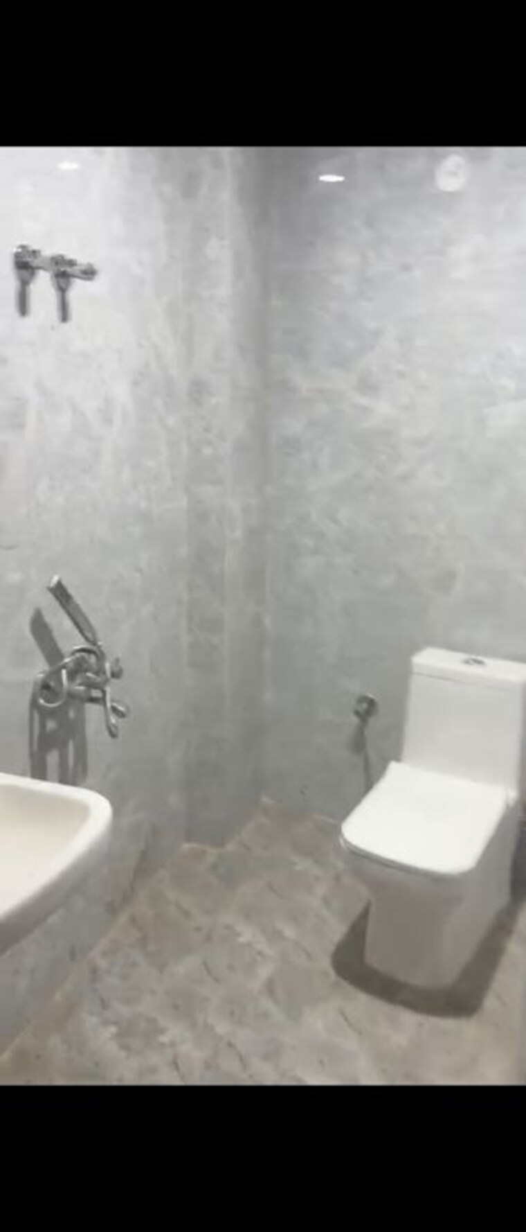 Bathroom, arjan garh 1 Bedroom 650 Sq.Ft. Independent House In Arjan Garh Delhi 10373161