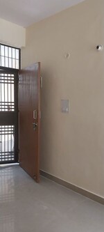 1 BHK 30 Sq.Mt. Apartment in Sector 10 Greater Noida