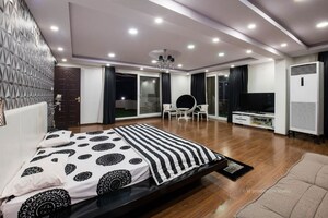 Bedroom in  Showroom at Frazer Town – for Sale