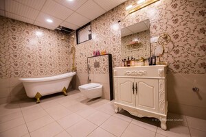 Kitchen in  Showroom at Frazer Town – for Sale