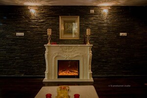 Furnished Amenities in  Showroom at Frazer Town – for Sale