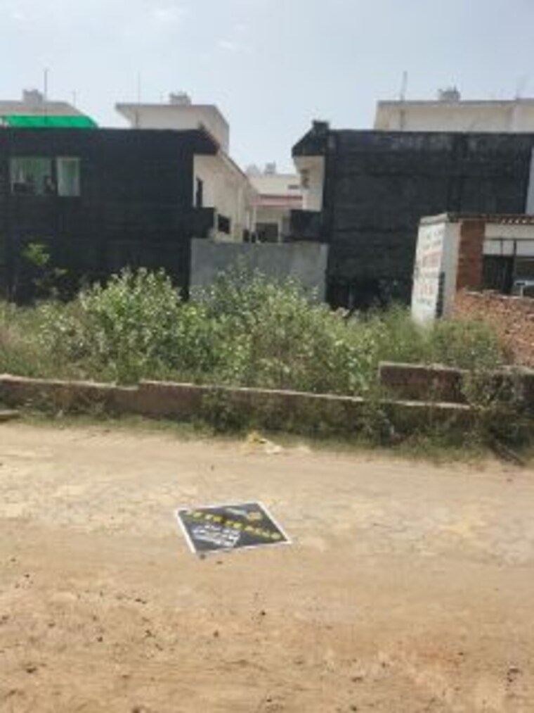 Exterior View, noida central  100 Sq.Yd. Plot In Noida Central Noida 10373324