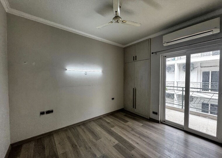 Room, central-park-flower-valley 2.5 Bedroom 180 Sq.Ft. Builder Floor In Sohna Sector 33 Gurgaon 10373406