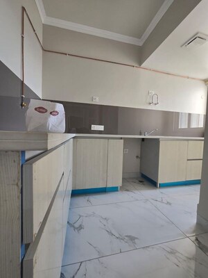 Kitchen in 2.5 BHK Builder Floor at Central Park Cerise Suites, Sohna Sector 33 – for Rent