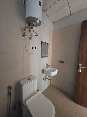 Bathroom in 3 BHK Builder Floor at Central Park Cerise Suites, Sohna Sector 33 – for Rent
