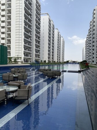 3 BHK 1789 Sq.Ft. Apartment in Central Park Flower Valley Aqua Front Towers