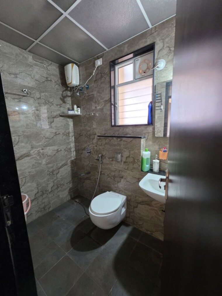 Bathroom, nyati-elysia 2 Bedroom 990 Sq.Ft. Apartment In Kharadi Pune 10373483