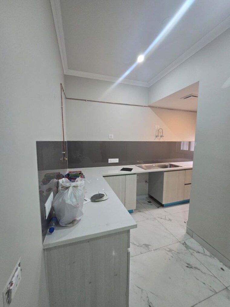 Kitchen, central-park-flower-valley 3 Bedroom 180 Sq.Ft. Builder Floor In Sohna Sector 33 Gurgaon 10373472