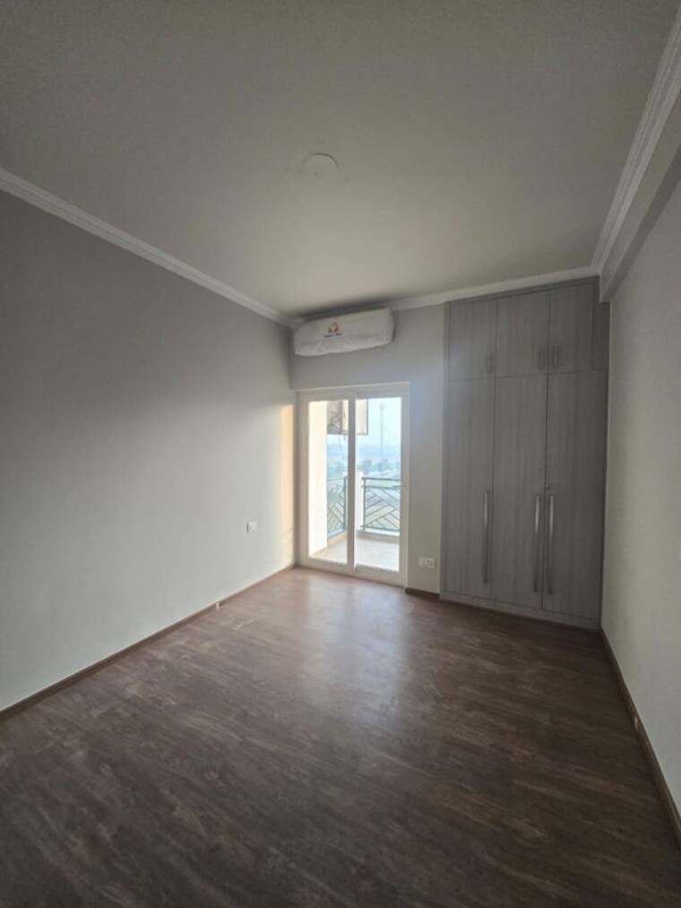 Room, central-park-flower-valley 3 Bedroom 180 Sq.Ft. Builder Floor In Sohna Sector 33 Gurgaon 10373472