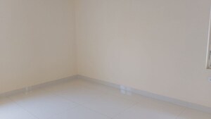 Room in 3 BHK Apartment at Venkateshwara Colony – for Sale
