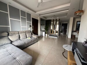 3 BHK Builder Floor For Sale in Sushant Lok Iii