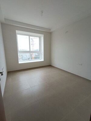 Room in 2.5 BHK Apartment at Bhartiya City Nikoo Homes 5, Thanisandra Main Road – for Sale