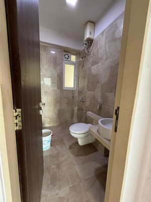 Bathroom in 2 BHK Apartment at JP Decks, Goregaon East – for Sale