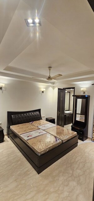 6+ BHK Independent House For Rent in Vasant Vihar