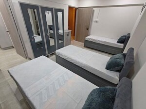 Bedroom in 1.5 BHK Apartment at Chandiwala Pearl Heaven, Andheri East – for Rent